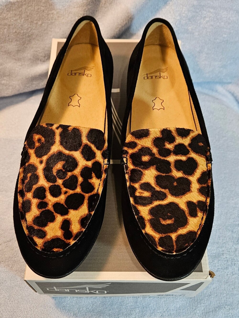 Dansko Lorrie Loafer In Black Suede Leopard, Size 39, New In Box